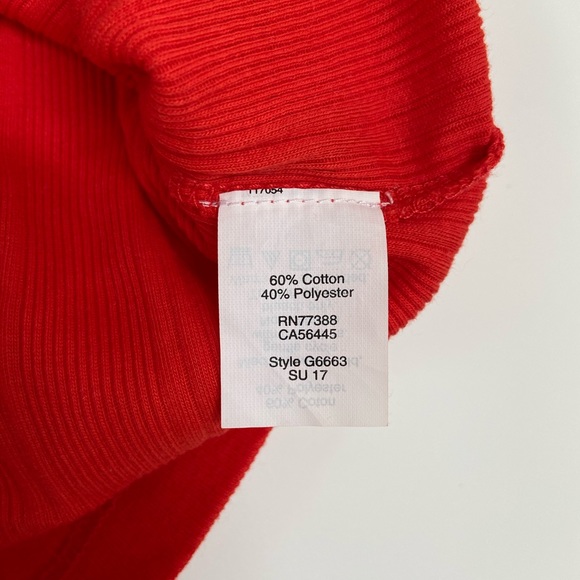 Slim Ribbed Tee - Picture 4 of 4